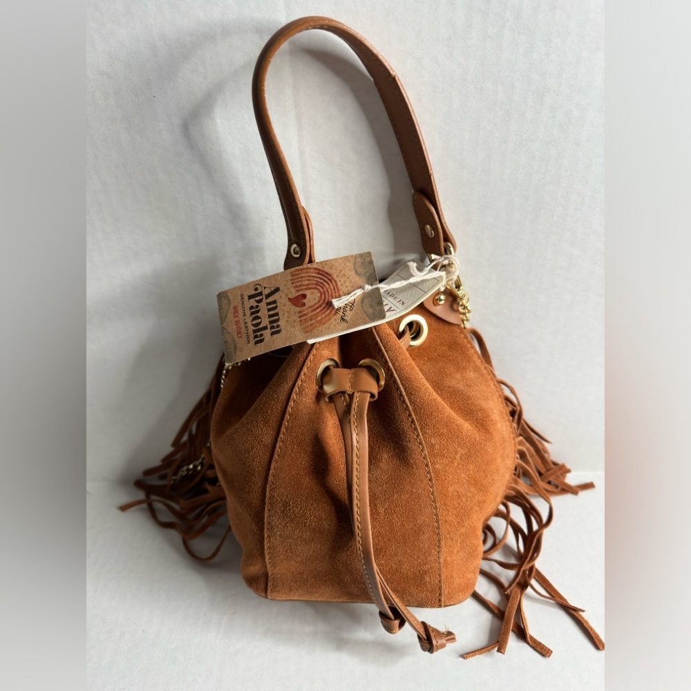 NWT Anna Paola  Art. IMMA CUOIO  Italian leather bucket fringe bag